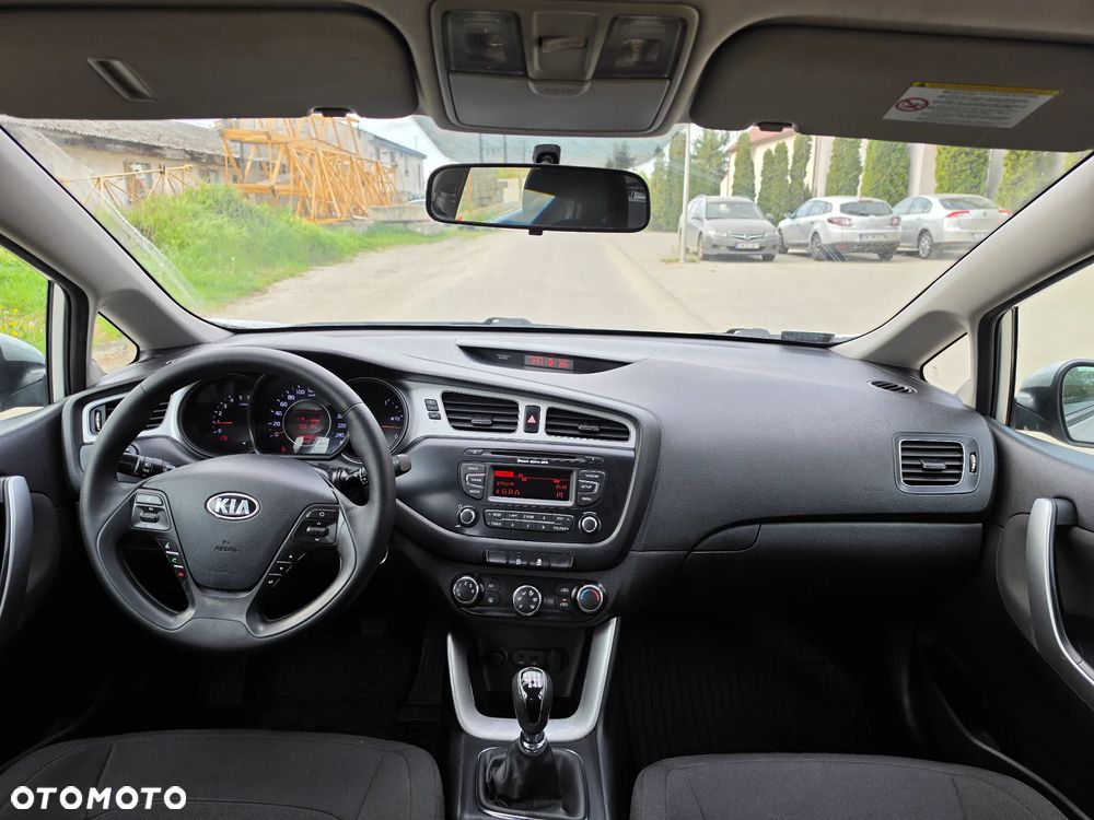 Kia Ceed 1.4 CRDi M - 8