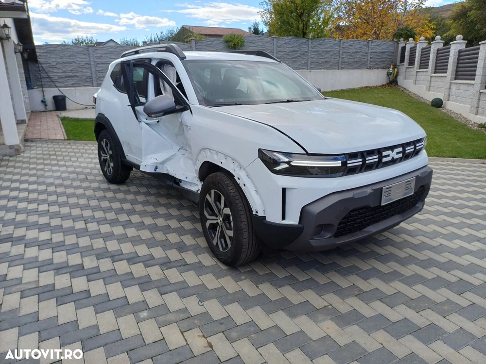 Dacia Duster TCe 100 2WD Celebration - 4