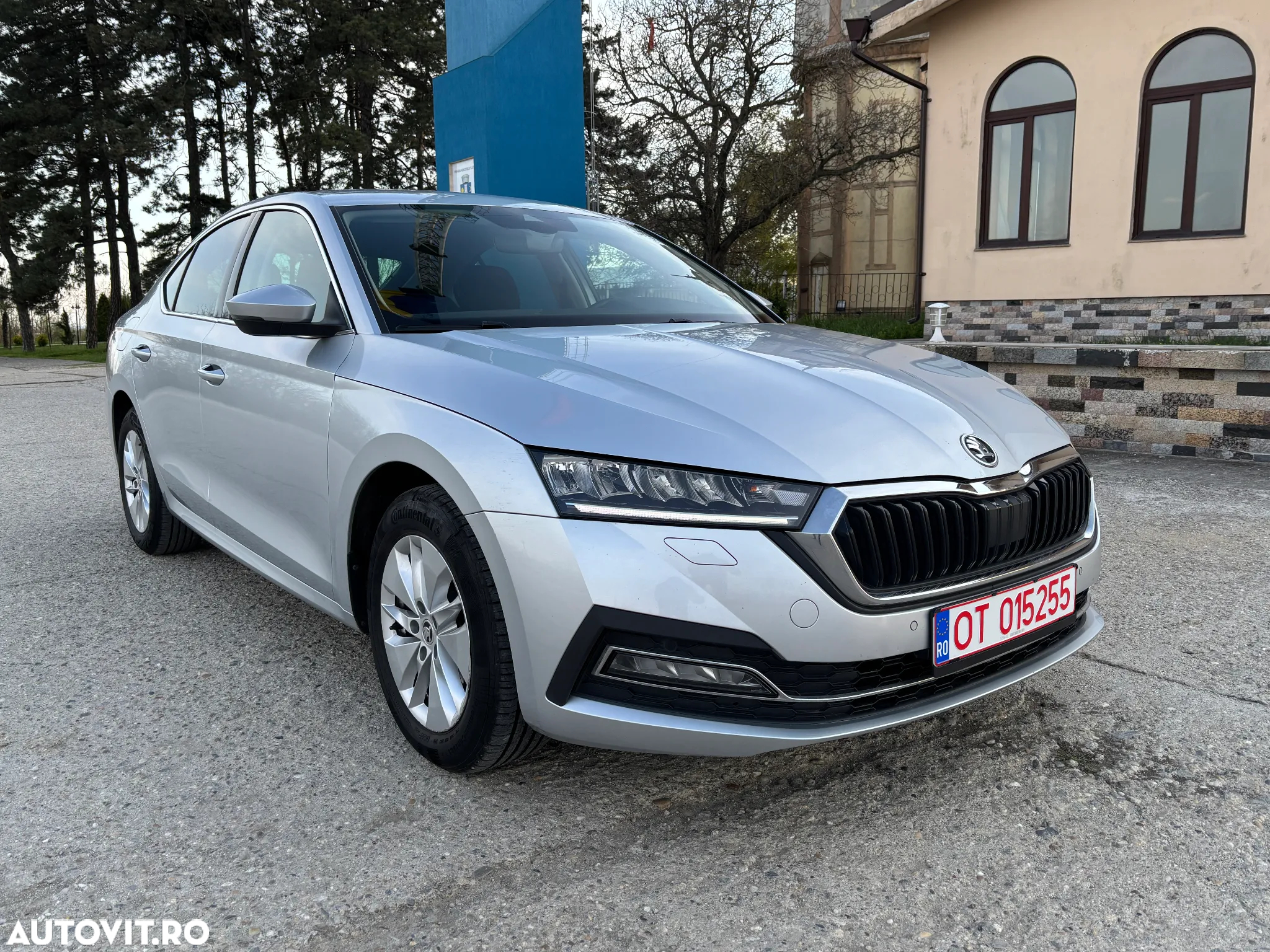 Skoda Octavia 2.0 TDI Ambition - 4