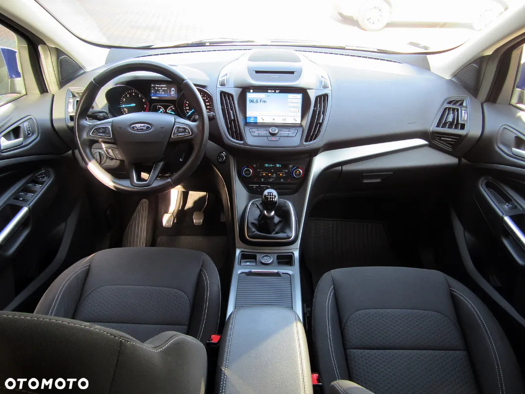 Ford Kuga Vignale 1.5 EcoBoost FWD ASS MMT6 - 6
