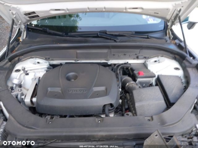 Volvo XC 60 T5 AWD Geartronic Momentum - 11