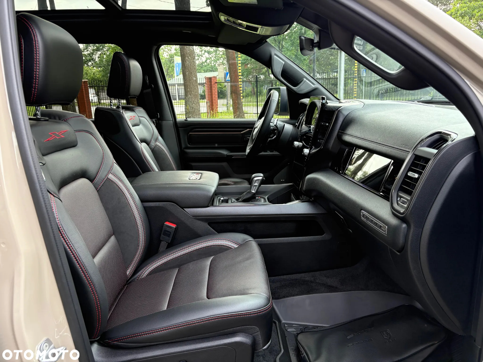 RAM 1500 - 14