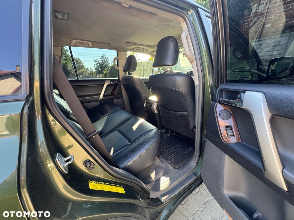 Toyota Land Cruiser 3.0 D-4D Automatik Executive - 13