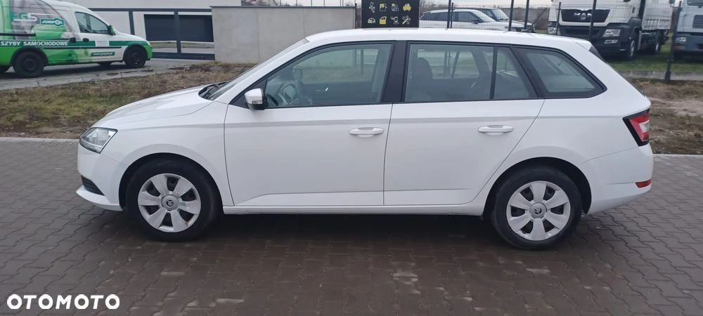 Skoda Fabia 1.0 TSI Active - 5