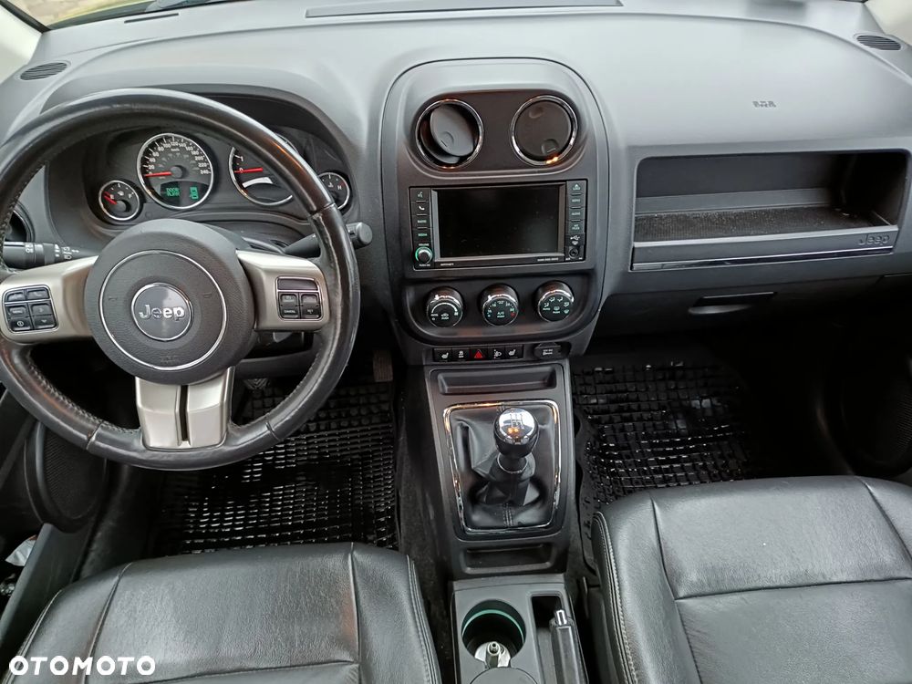 Jeep Compass 2.0 4x2 Limited - 13