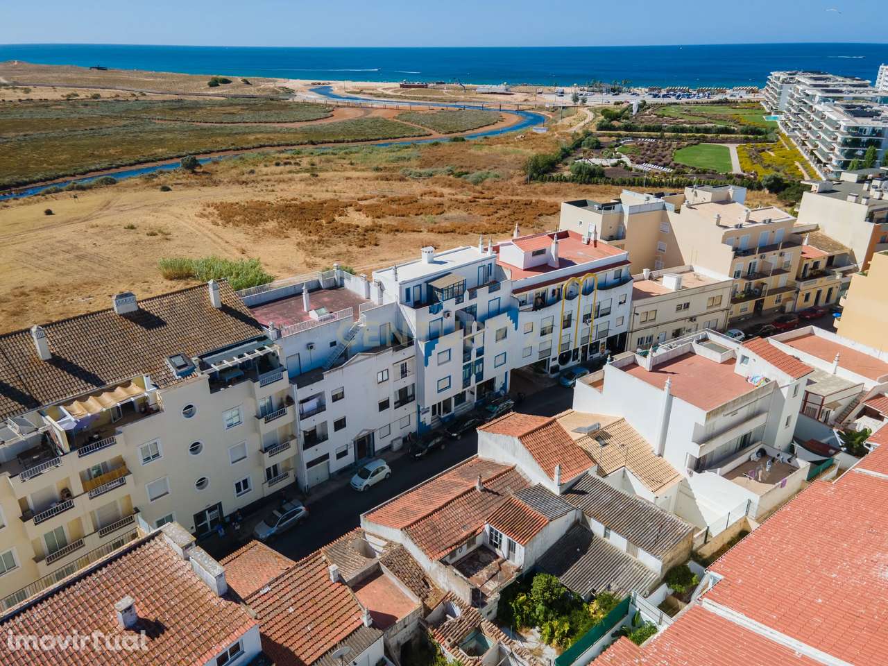 Moradia com elevado potencial em Armação de Pêra - Grande imagem: 5/13