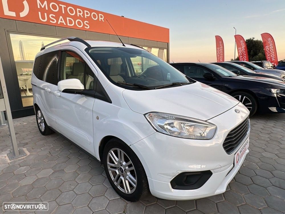 Ford Tourneo Courier 1.0 EcoBoost Titanium - 3