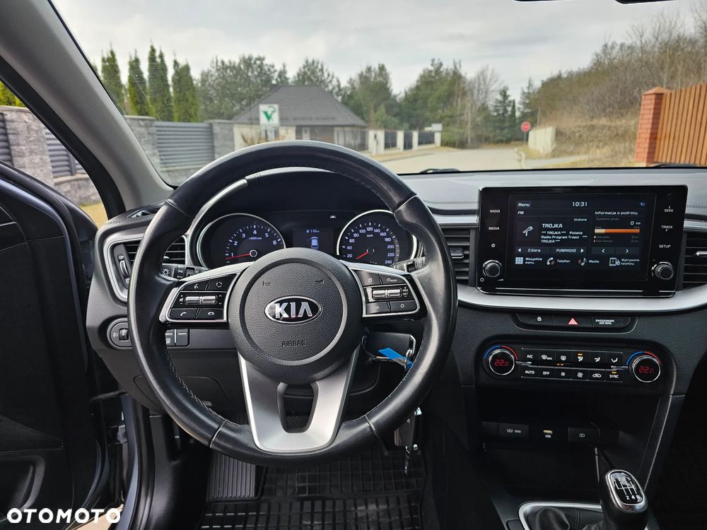 Kia XCeed 1.4 T-GDI L Business Line - 17