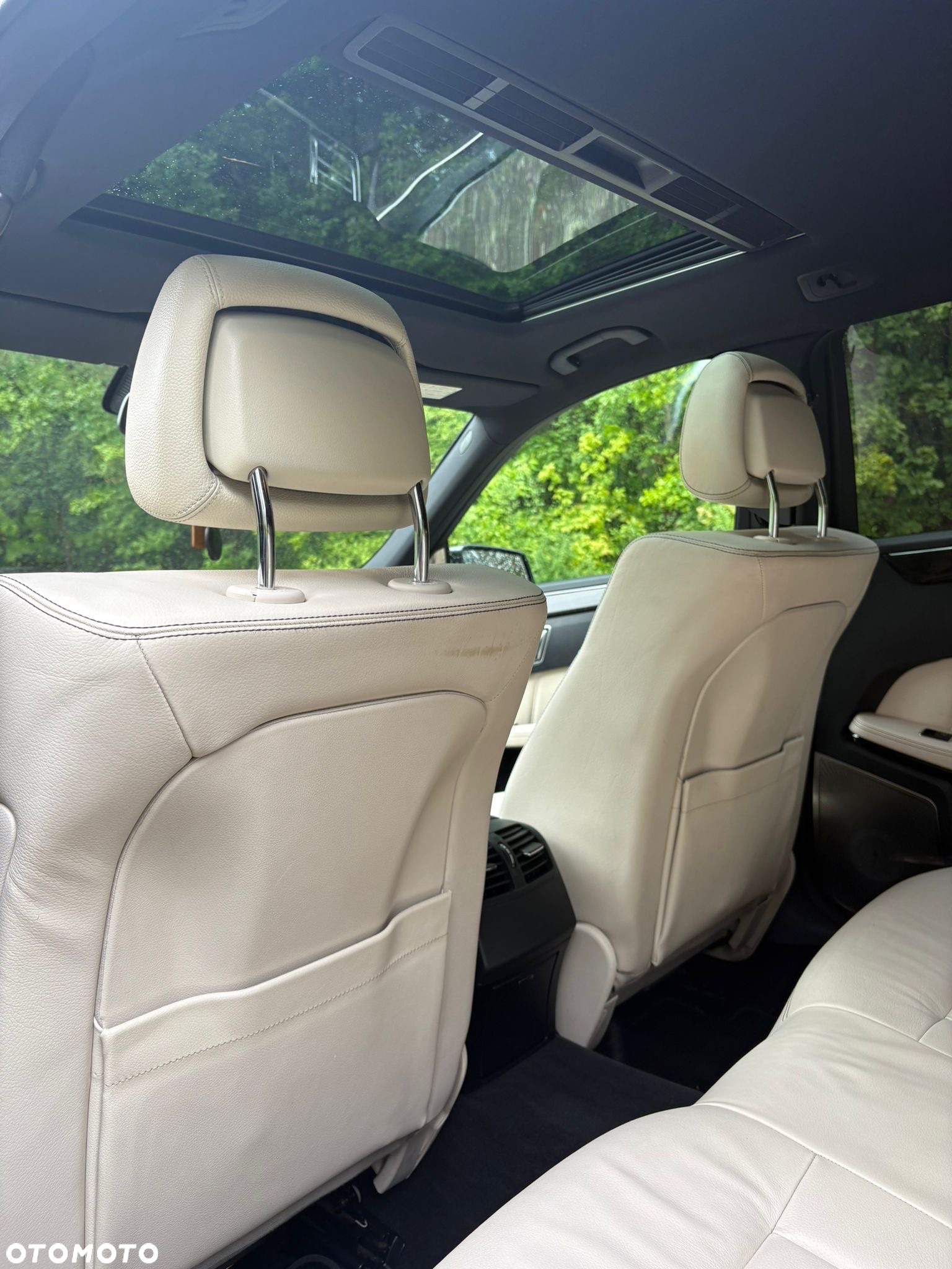 Mercedes-Benz Klasa E 220 T CDI DPF BlueEFFICIENCY Automatik Elegance - 11