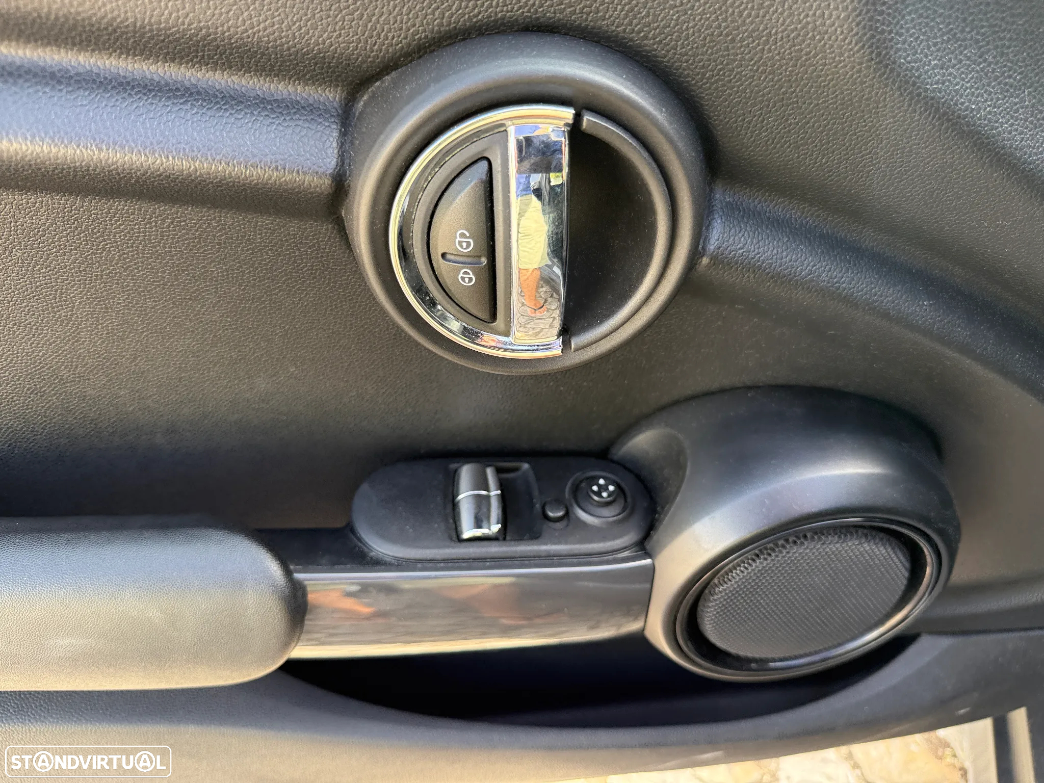 MINI 3 Portas - 12