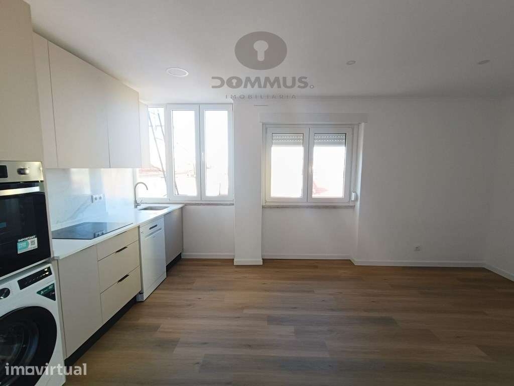 Apartamento T2 na Falagueira totalmente Remodelado - Grande imagem: 3/19