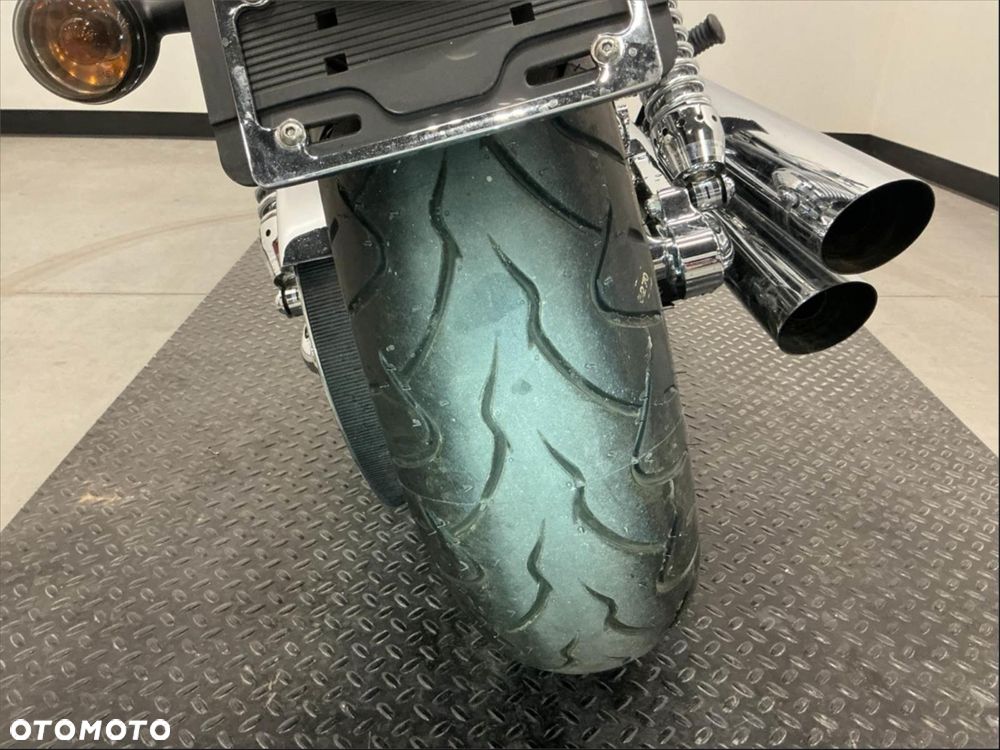 Harley-Davidson Softail V-Rod - 13