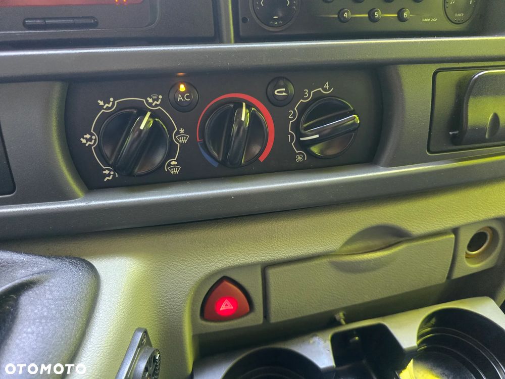 Renault Master - 33
