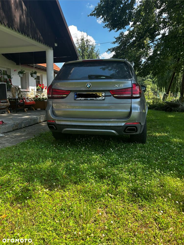 BMW X5 xDrive50i - 4