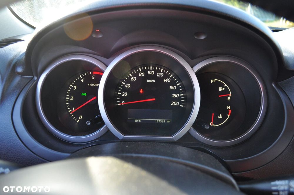 Suzuki Grand Vitara - 11