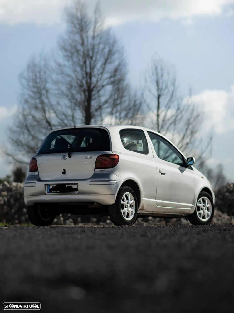 Toyota Yaris 1.0 MMT Final Edition - 22