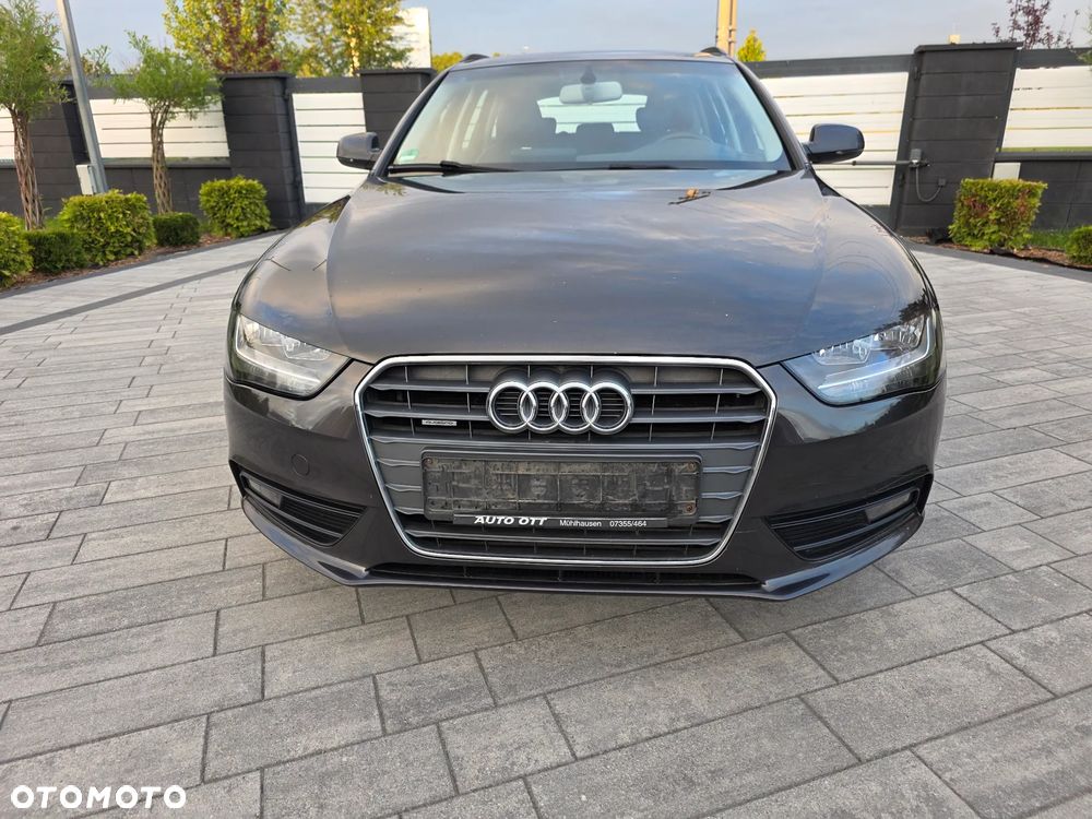 Audi A4 Avant 2.0 TDI DPF quattro S tronic Ambiente - 10