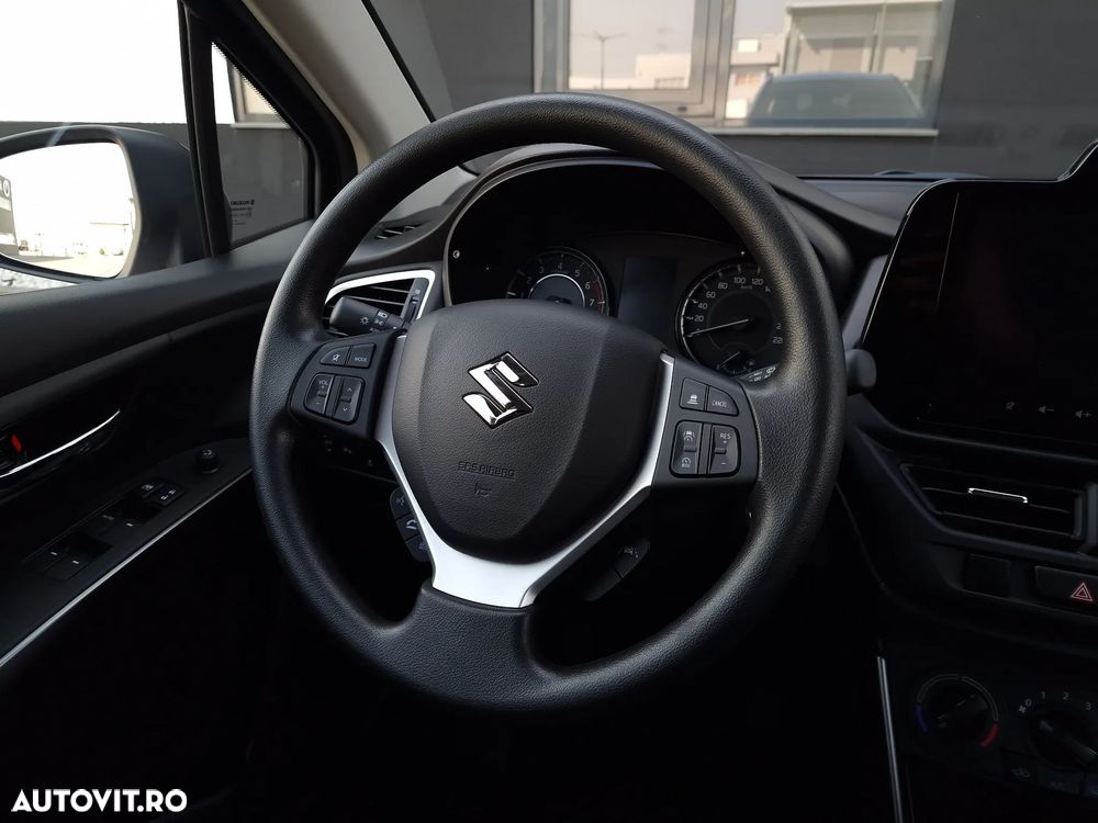 Suzuki SX4 S-Cross - 10