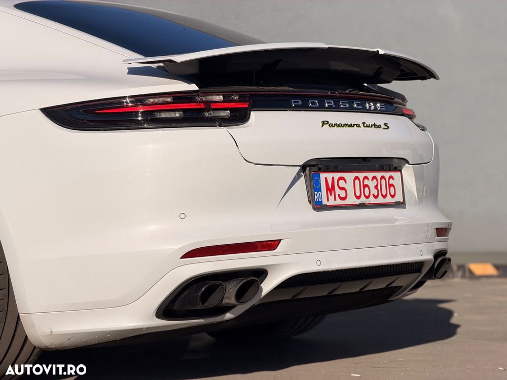 Porsche Panamera Turbo S E-Hybrid - 36