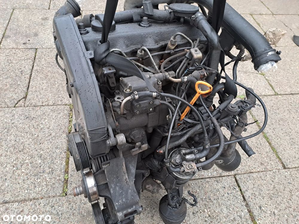 Volkswagen Passat B5 1.9 TDi 110KM silnik kompletny kod AFN AVG - 3