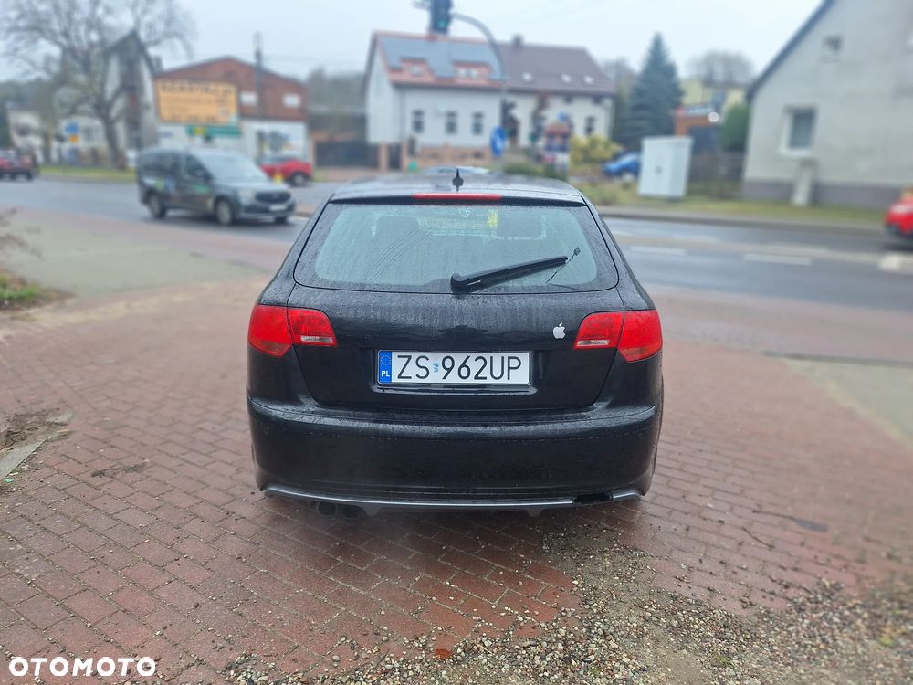 Audi A3 Sportback 1.6 FSI Ambition - 14