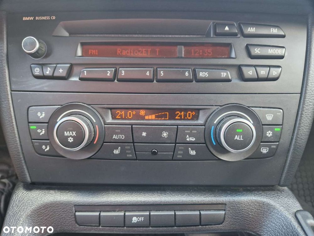 BMW X1 sDrive18i Sport Line - 13