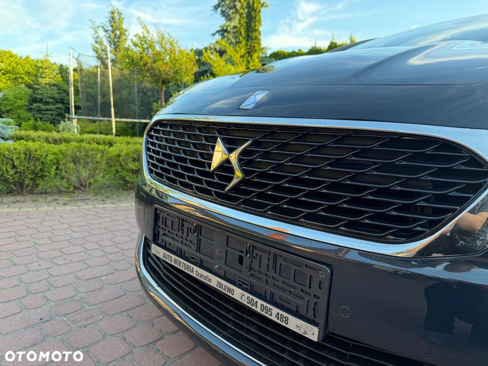 DS Automobiles DS 5 - 10