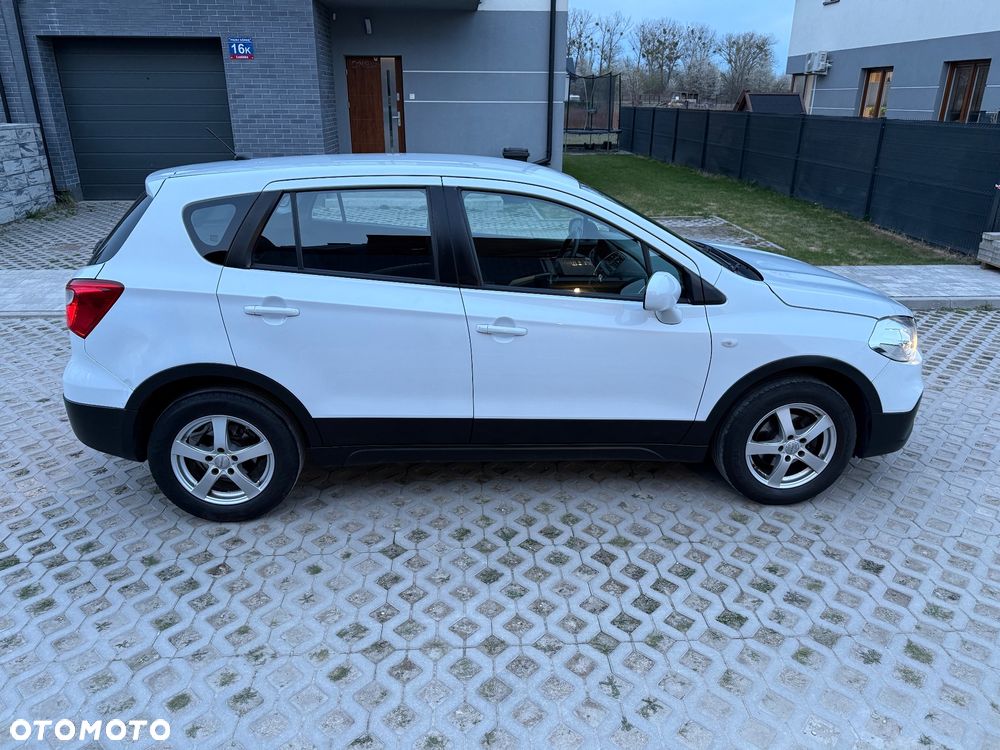 Suzuki SX4 S-Cross 1.0 T Comfort - 17