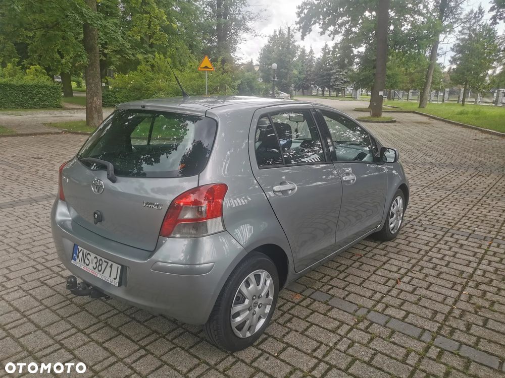 Toyota Yaris 1.4 D-4D Luna - 4