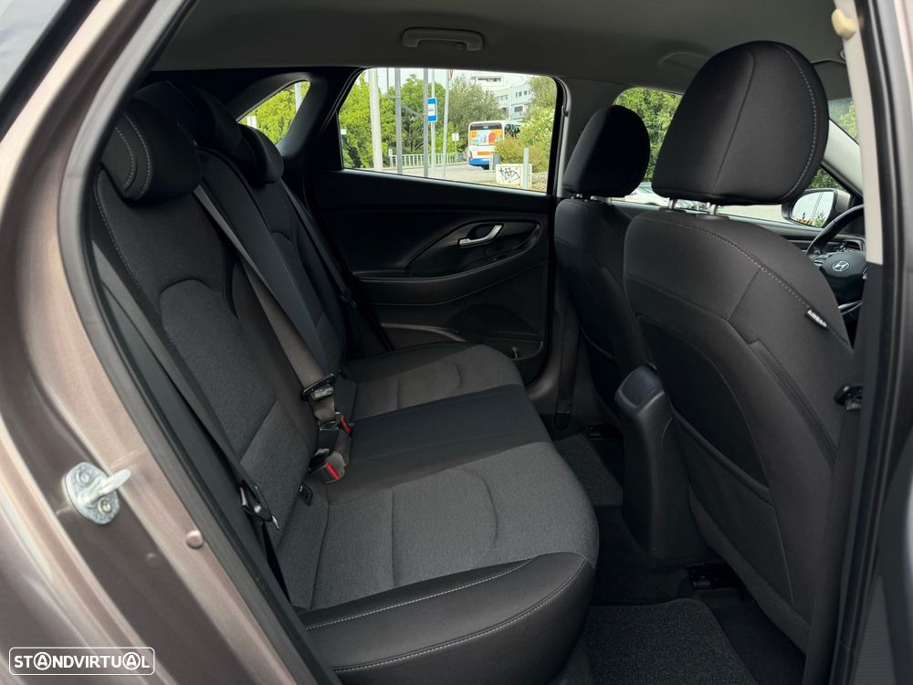 Hyundai i30 1.0 T-GDI 48V-Hybrid Trend - 45