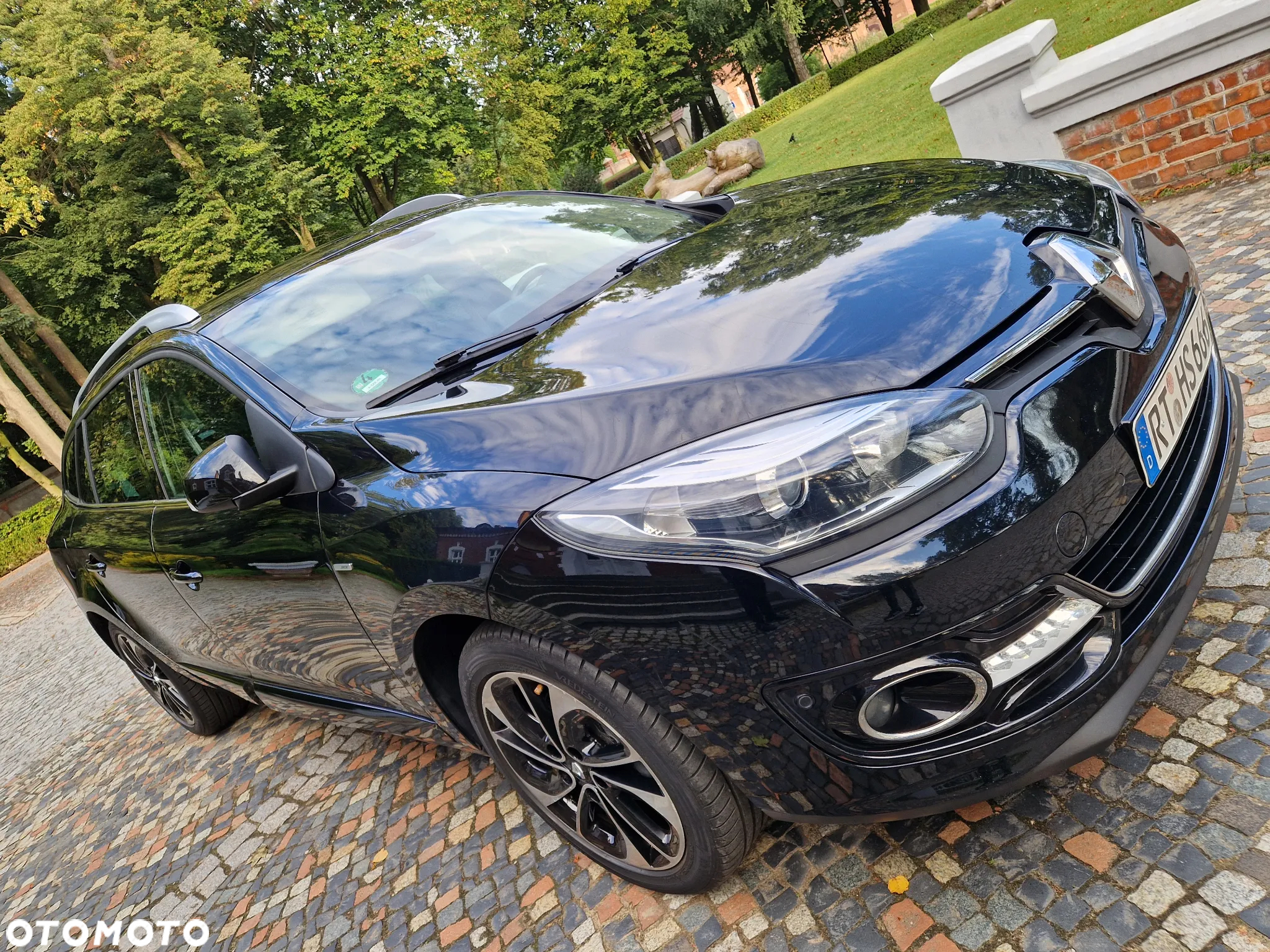 Renault Megane Grandtour ENERGY TCe 115 Start & Stop Bose Edition - 13