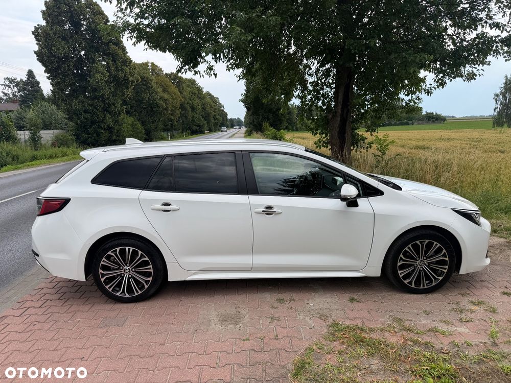 Toyota Corolla 1.8 Business Edition - 3