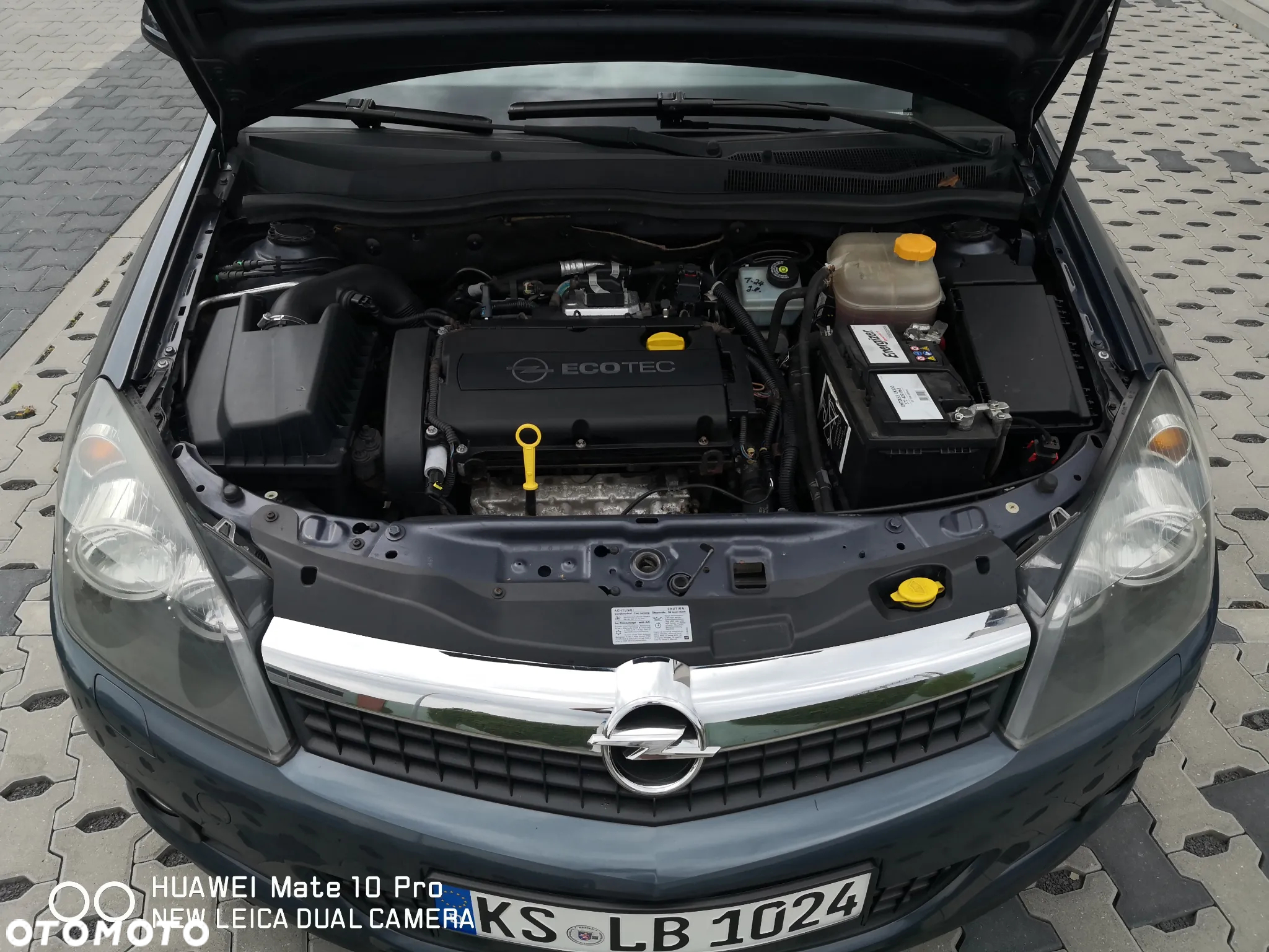 Opel Astra TwinTop 1.8 Cosmo - 23