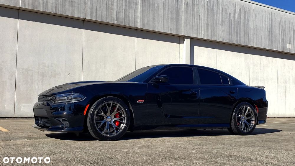 Dodge Charger - 4
