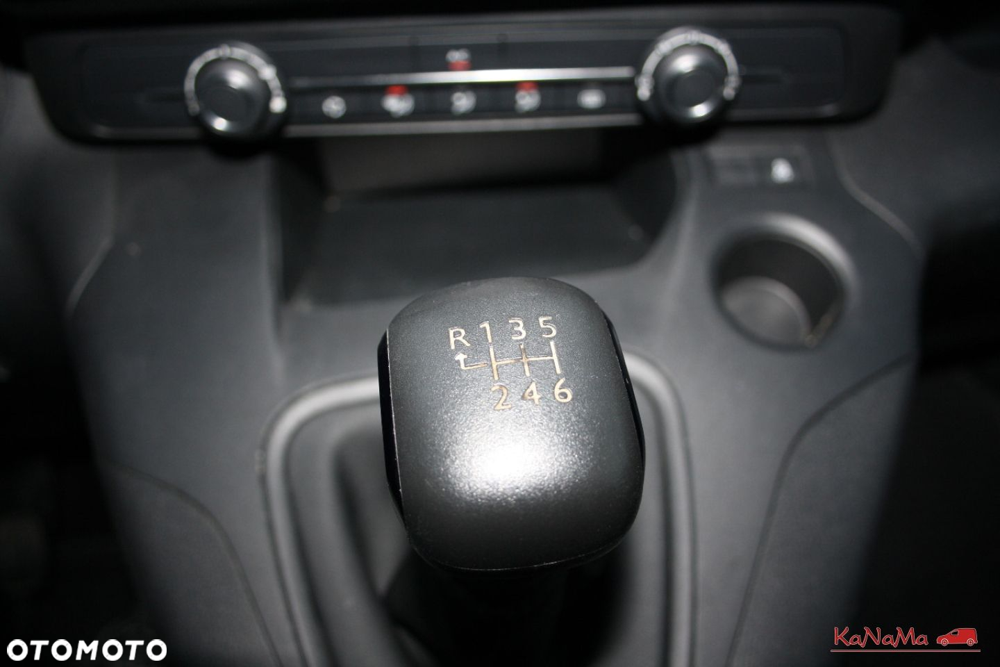 Peugeot Rifter - 19