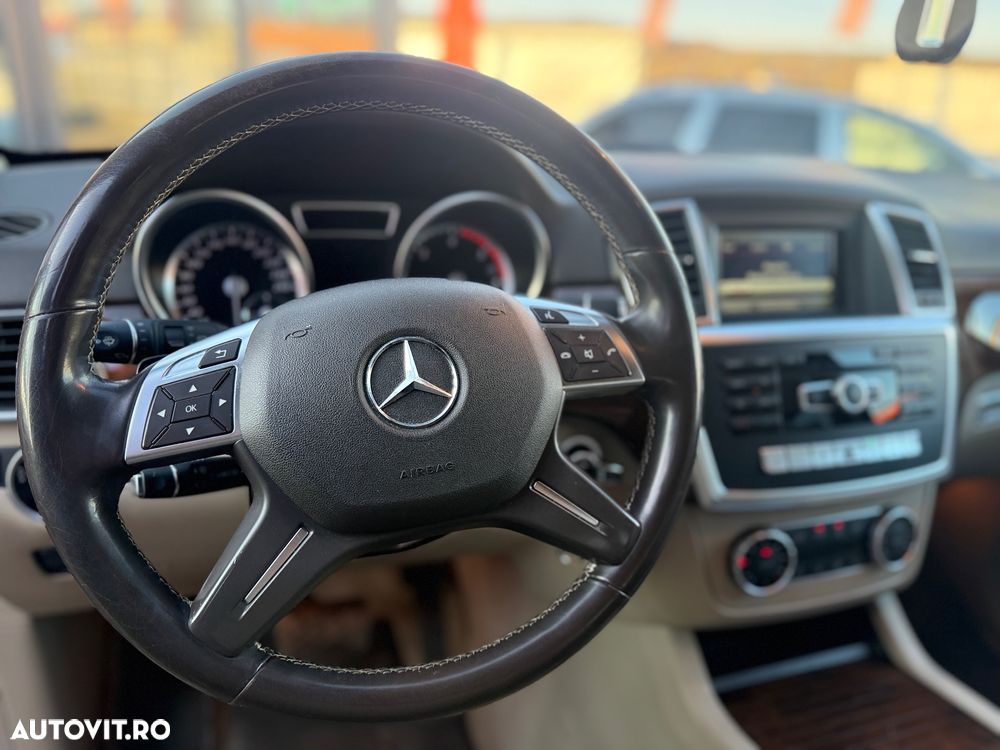 Mercedes-Benz ML 250 BlueTEC 4MATIC 7G-TRONIC - 10