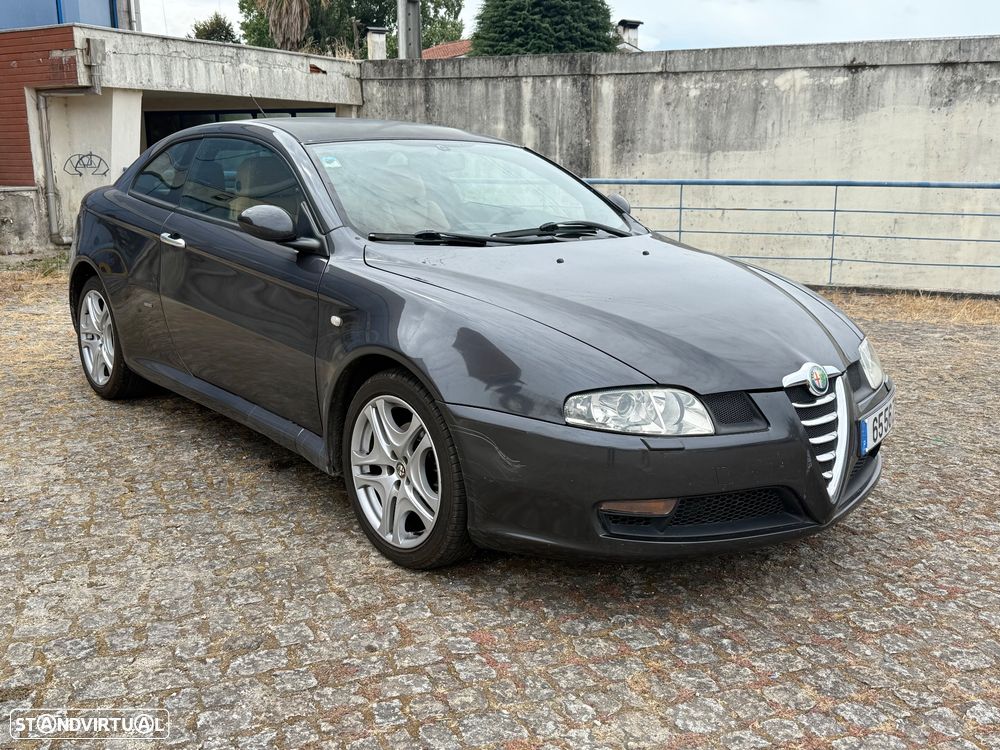 Alfa Romeo GT 1.9 JTD M-JET - 2