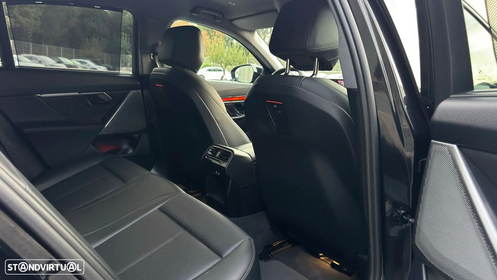 BMW i5 eDrive40 - 48
