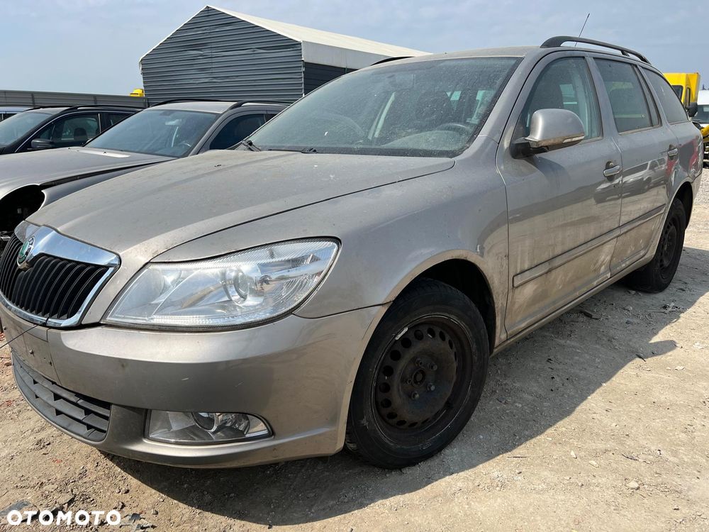 Skoda Octavia II kombi (LF8H) części maska zderzak błotnik lampa drzwi deska klapa - 2