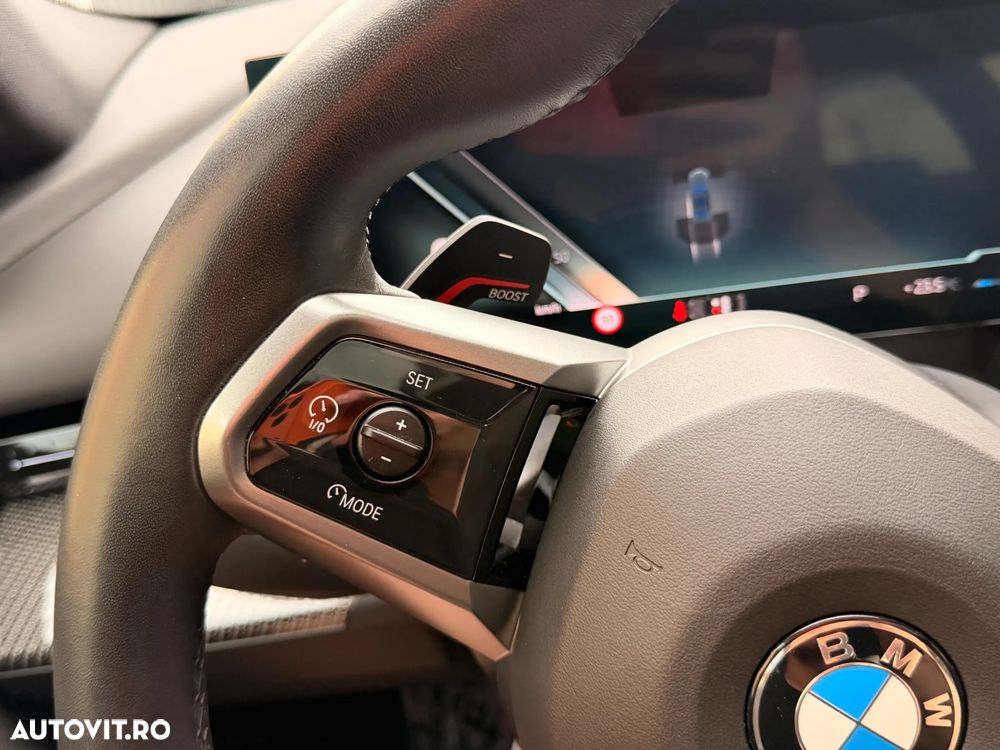 BMW Seria 5 520i Aut. - 30