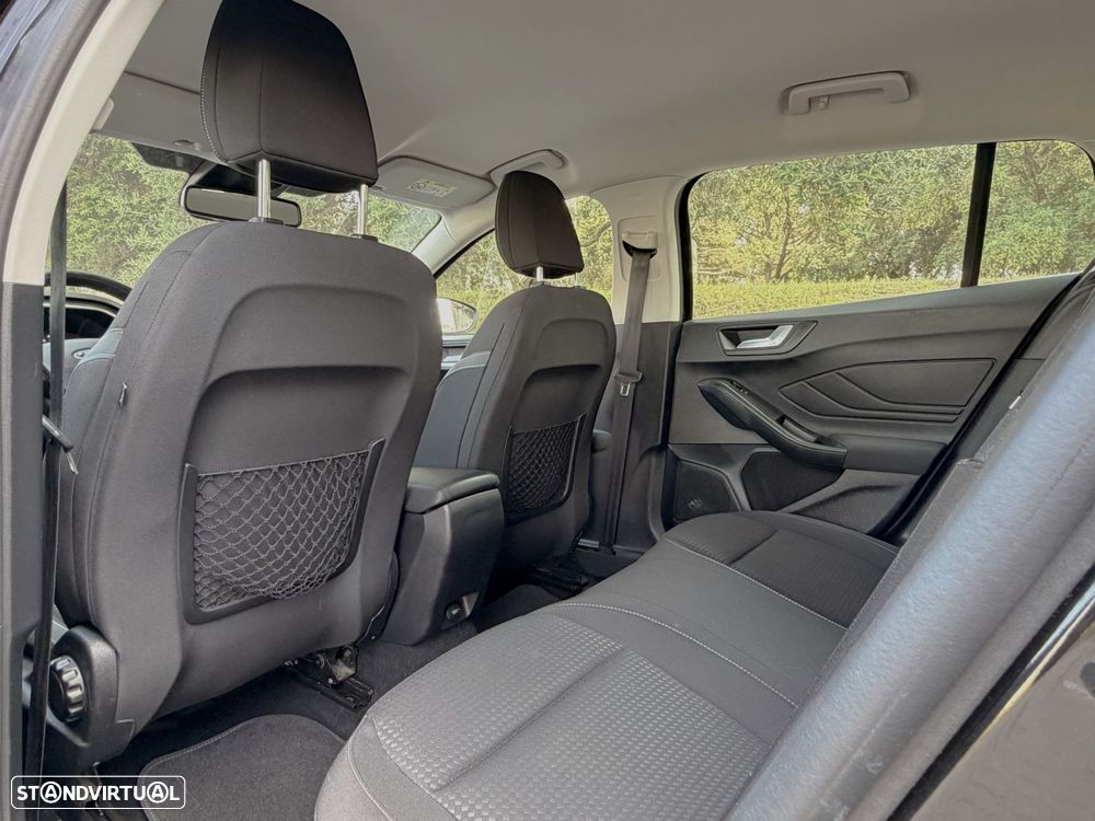 Ford Focus SW 1.5 TDCi EcoBlue Connected Aut. - 40