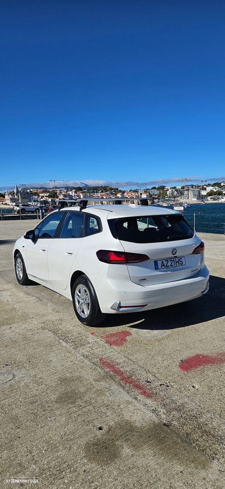 BMW 225xe Active Tourer - 4