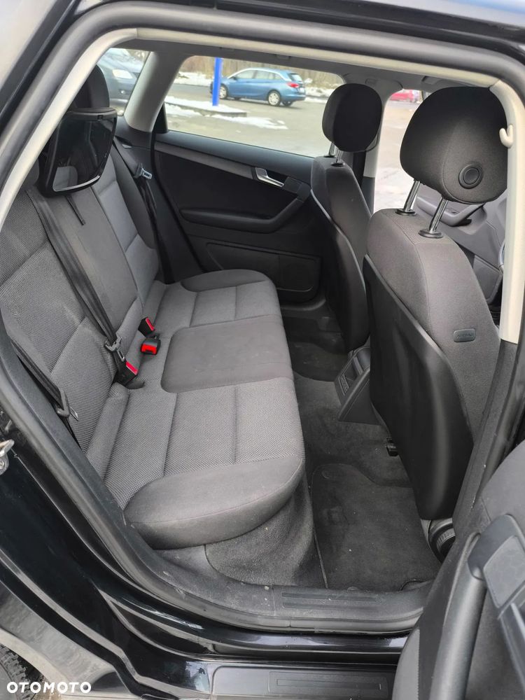 Audi A3 Sportback 1.6 TDI DPF Ambition - 8