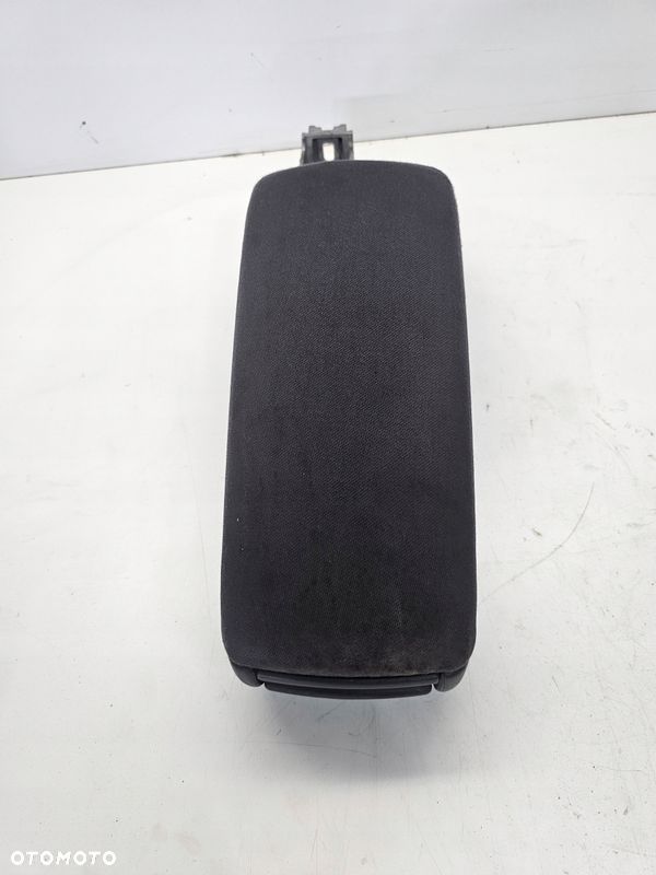 PODŁOKIETNIK PRZÓD AUDI A6 C5 4B0864207C MATERIAŁ - 3