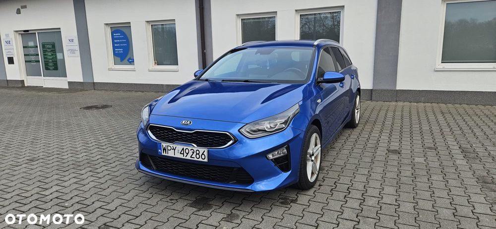 Kia Ceed - 25
