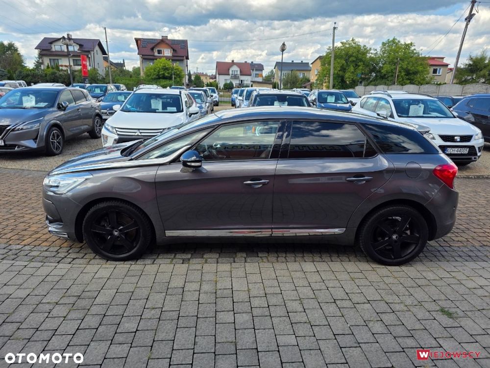 DS Automobiles DS 5 - 7