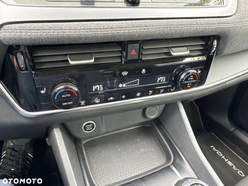 Nissan Qashqai 1.3 DIG-T MHEV Acenta - 25