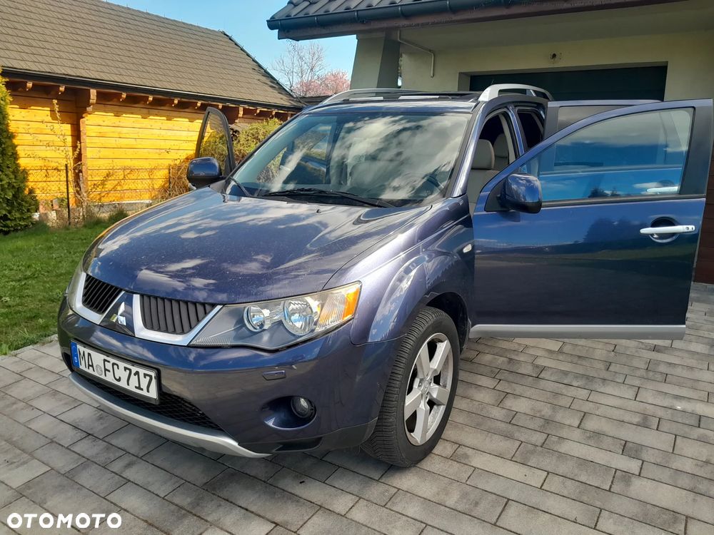 Mitsubishi Outlander 2.0 DI-D 4WD Instyle - 10