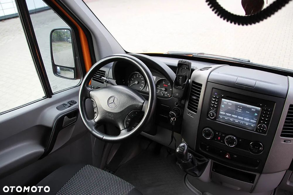 Mercedes-Benz 318 CDI DOKA 3,0 V6 184PS*AUTO LAWETA*Bi-Xenon - 31