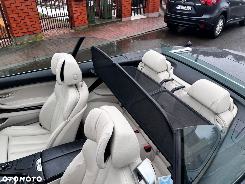 BMW Seria 6 650i - 11